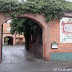 Foto zu Bitzerhof: Sicht von der Hauptstraße