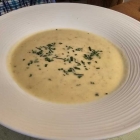 Foto zu Weinstube im Weingut Kruger-Rumpf: 06.07.25: Pfifferling-Cremesuppe