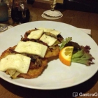 Foto zu Gasthaus Zum Weißen Schwanen: Kartoffelpuffer mit Mozzarella