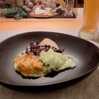 Foto zu Restaurant Der Oedhof: Räucherlachstatar, Ingwer-Gurkensalat