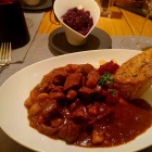 Foto zu Restaurant Der Oedhof: Rehragout, Semmelknödel, Blaukraut