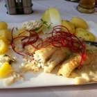 Foto zu St. Gereon: Wolfsbarschfilet mit kleinen Kartoffeln