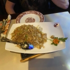 Foto zu Gourmet Tempel: Gebratene Nudeln mit Schweinefleisch 2026 13,10 €