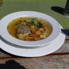 Foto zu Maikäfer: Festtagssuppe