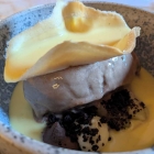 Foto zu Gehrlein's Hardtwald: Schokoladensorbet mit Eierlikör und Schokocrumble
