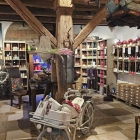 Foto zu Alte Mühle · Weingut Thomas Höreth: Im Mühlenlädchen