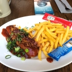 Foto zu Restaurant im Mercedes-Benz Museum: Cannstatter Currywurst (Bertha's Restaurant - nicht Bistro oder Deli)