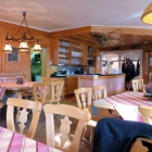 Foto zu Gasthof Zum weißen Schwan: Gaststube