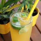 Foto zu Vaust | Brauereigaststätte & Weinbar: Hausgemachte Mango-Chili-Limonade