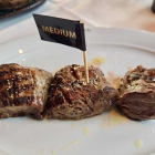 Foto zu The Grill Upper River: Filet Mignon