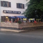 Foto zu Gasthof zum Neuwirt: Biergarten des Gasthof Neuwirt in Sachsenkam