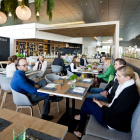 Foto zu Bavarie · BMW Welt: Vier kulinarische Einheiten stehen den rund 2,5 Millionen Besuchern in der BMW Welt zur Auswahl: das Fine Dining Restaurant EssZimmer, das Restaurant Bavarie, die Biker’s Lodge und das Bistro Cooper’S.