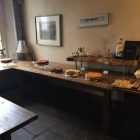 Foto zu Arnolds Bauernhof-Café: 11.3.18 / Kuchenbuffet