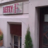 Neu bei GastroGuide: Betty F*** Bar