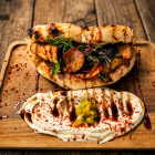 Foto zu Hamdans Restaurant: Shawarma Napolitana