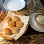 Foto zu Ristorante Maria Made in Italy: Warme Pizzabrötchen und Aioli vom Haus