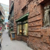 Enge Gasse, Eingang rechts