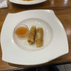 Foto zu Haiky Asian Food: 2 Frühlingsrollen 2026 3,00 €