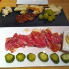 Foto zu LaVida Wine Club: Käse und San Daniele Schinken
