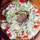 Foto zu Mr. Pancake Pancake House: Meat and Salad pancake