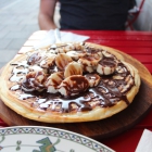 Foto zu Mr. Pancake Pancake House: Banana and chocolate pancake