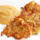 Foto zu Mr. Pancake Pancake House: Reiberdatschi (potato pancakes)