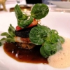 Kraichgauer Landschweinebauch zwischen Blutwurst und Serviettenknödel