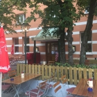 Foto zu Gasthaus Laim: Eingang durch den Biergarten