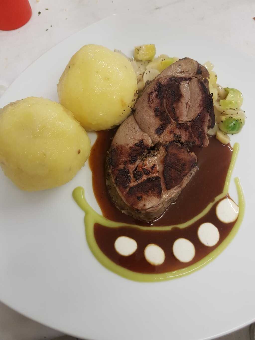 Keine Angabe