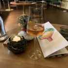 Foto zu Coeur D‘Artichaut - Restaurant: 0.10.25 Champagner und Karte