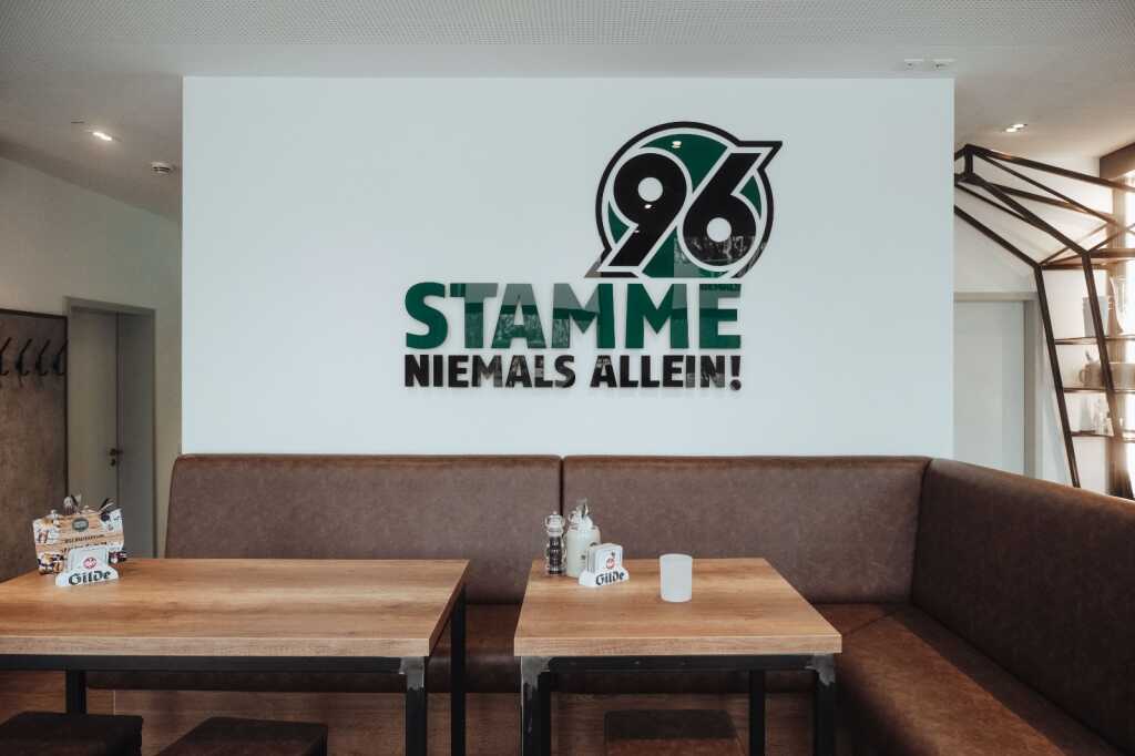 Keine Angabe