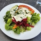 Foto zu Lauterecker Toskana: 18.07.26: Beilagensalat mit Fertigdressing