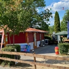 Foto zu Biergarten am Schloss: Biergarten am Schloss