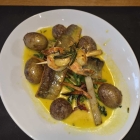 Foto zu Gallo Pardo: Saiblingsfilet mit Rosmarinkartoffeln