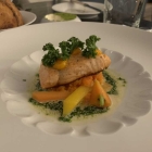 Foto zu JPs Wohnzimmer im Söl‘ring Hof: 14.2.26 Konfierter Saibling