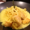 Troccoli al Salmone in Kurkuma-Gelb