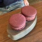 Foto zu Restaurant L99: 28.9.25 Sonntag Lunch, BLAUBEER MACARON  & BALSAMICO