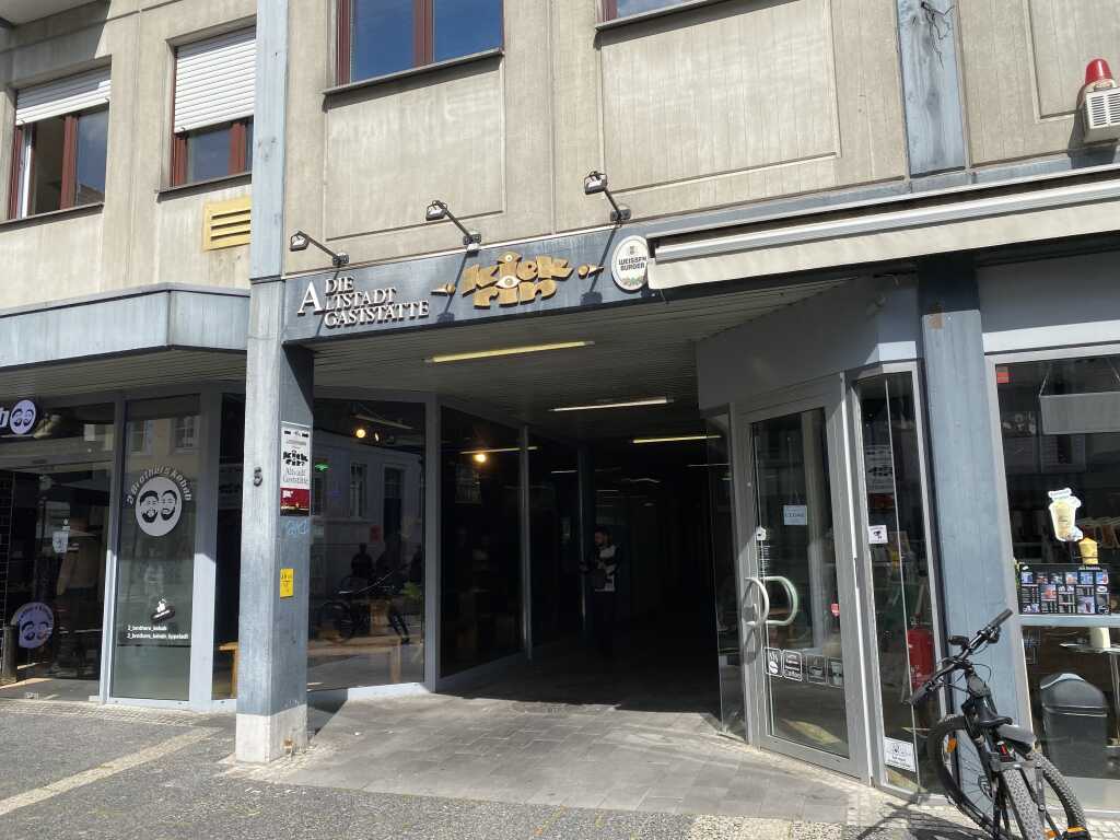 Keine Angabe