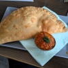 Tscheburek mit Adija-Sauce