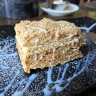 Foto zu Alkmann im Bootshaus: Medovik (Schichttorte)