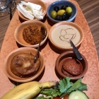 Foto zu Zîn Tenûr | Kurdisches Café: 