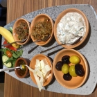 Foto zu Zîn Tenûr | Kurdisches Café: 