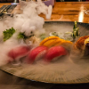 Sushi-Show mit Trockeneis-Nebel