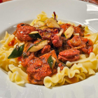 Foto zu Azienda San Lorenzo: Pasta Salsiccia