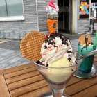 Foto zu Eiscafe Venezia: Schwarzwald-Becher
