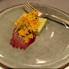 Foto zu Essen'z Restaurant am Jägerhaus: Küchengruß Kräuter-Terrine mit Couscous-Salat