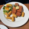 Lachs mit Kroketten