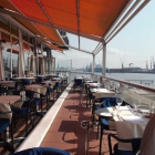 Foto zu Bistro Rive · Fish and Faible: Außenterrasse mit Blick auf den Hafen