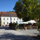 Foto zu Klosterwirtschaft Pielenhofen: Biergarten