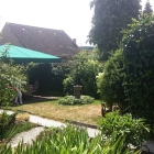 Foto zu Das kleine Gartencafé: Im Garten